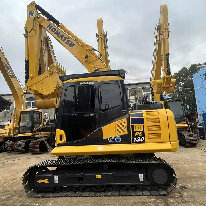 GOOD CONDITION 90% New japan original low hourS used Komatsu PC130-7 excavator for hot sale WITH free shipping - Excavadora de cadenas: foto 1 GOOD CONDITION 90% New japan original low hourS used Komatsu PC130-7 excavator for hot sale WITH free shipping - Excavadora de cadenas: foto 1