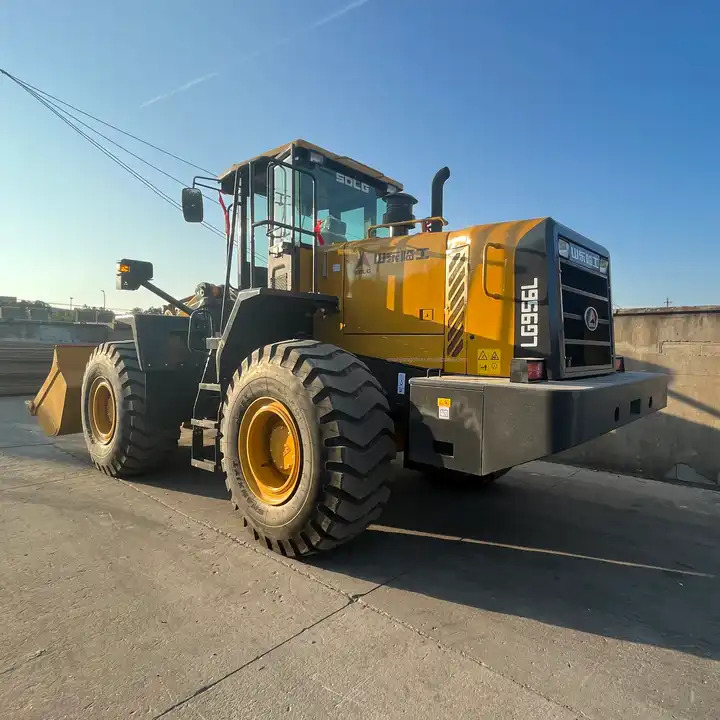 Good Condition SDLG Wheel Loader Used SDLG 956 Loader with good condition and powerful capacity at Cheap Price For Sale - Cargadora de ruedas: foto 2 Good Condition SDLG Wheel Loader Used SDLG 956 Loader with good condition and powerful capacity at Cheap Price For Sale - Cargadora de ruedas: foto 2