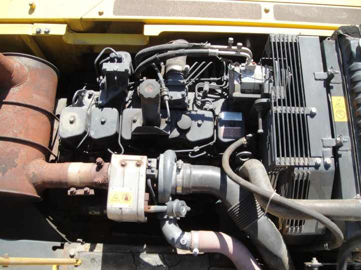 Hot Sell Komatsu PC220 Buy Komatsu PC220 Kamatsu Excavator PC220 Price New Komatsu PC220 Pc200 Pc240 Excavator - Excavadora: foto 4 Hot Sell Komatsu PC220 Buy Komatsu PC220 Kamatsu Excavator PC220 Price New Komatsu PC220 Pc200 Pc240 Excavator - Excavadora: foto 4