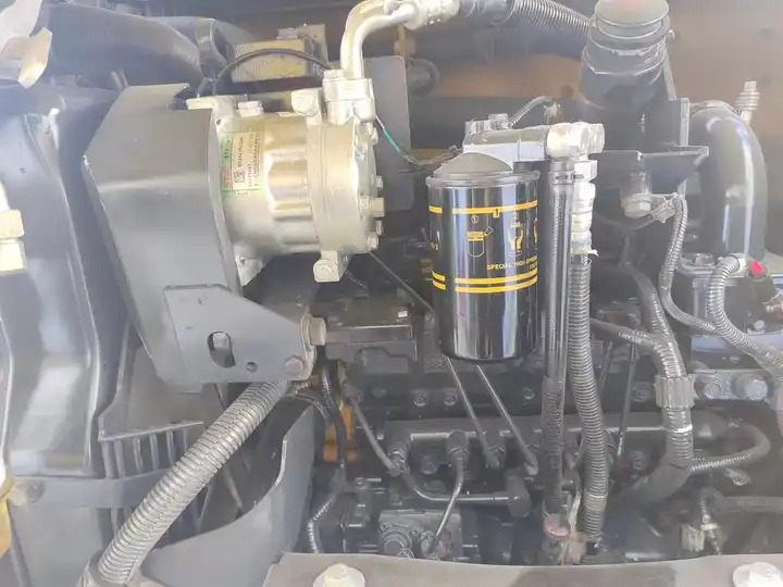 Little Working Hours Used Cheap Komatsu PC60 Excavator Used Mini Komatsu PC78 PC55 PC56 PC60 - Excavadora: foto 5 Little Working Hours Used Cheap Komatsu PC60 Excavator Used Mini Komatsu PC78 PC55 PC56 PC60 - Excavadora: foto 5