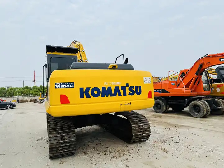 Original Japan Used Crawler Excavator Komatsu Pc200lc-7 Pc220lc-7 A/c Cabin In Shanghai - Excavadora de cadenas: foto 5 Original Japan Used Crawler Excavator Komatsu Pc200lc-7 Pc220lc-7 A/c Cabin In Shanghai - Excavadora de cadenas: foto 5