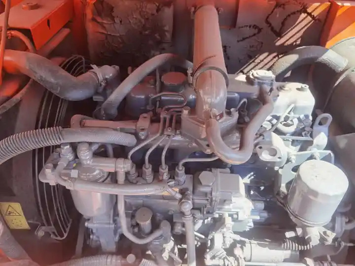Original Small Size Second Hand Excavating Equipment Cheap Price Excellent Quality Used Hitachi Zx60 Excavator With Blade - Excavadora de cadenas: foto 5 Original Small Size Second Hand Excavating Equipment Cheap Price Excellent Quality Used Hitachi Zx60 Excavator With Blade - Excavadora de cadenas: foto 5