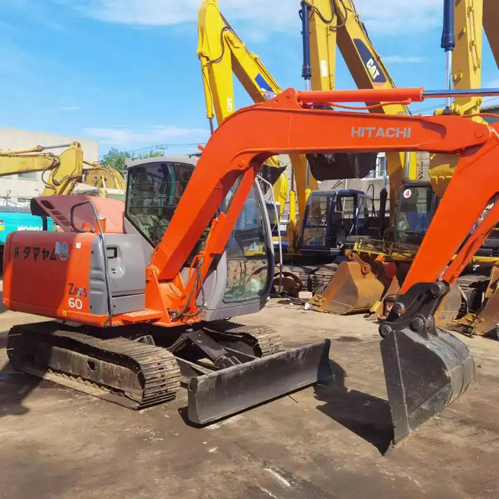 Original Used Excavator Made In Japan Tata Hitachi Zx60 Heavy Equipment 6 Tons 90% New - Excavadora de cadenas: foto 1 Original Used Excavator Made In Japan Tata Hitachi Zx60 Heavy Equipment 6 Tons 90% New - Excavadora de cadenas: foto 1