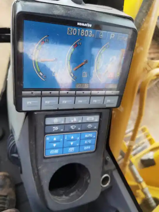 Pc200-8 Used Excavator Good Condition Komatsu Original Japan Cheap Used Pc200-8n1 Excavators - Excavadora: foto 4 Pc200-8 Used Excavator Good Condition Komatsu Original Japan Cheap Used Pc200-8n1 Excavators - Excavadora: foto 4