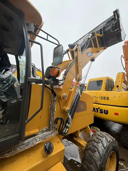 Used caterpillar backhoe loader CAT 420F2 in good condition for sale - Retroexcavadora: foto 4 Used caterpillar backhoe loader CAT 420F2 in good condition for sale - Retroexcavadora: foto 4