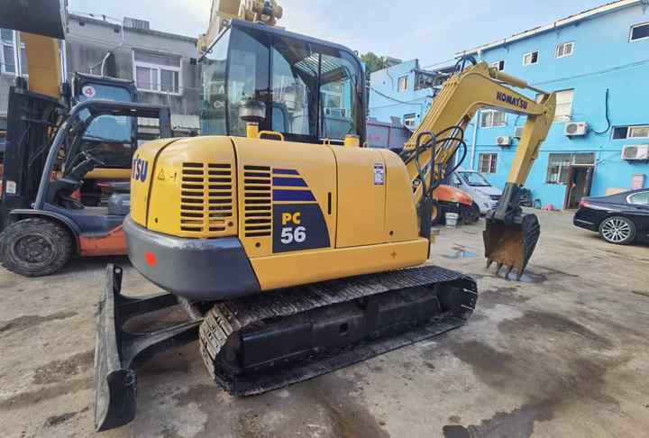 Used komatsu PC 56-7 Pc60-7 Crawler Excavator 6 Ton Excavator In Shanghai China For Sale PC 60 60-7 PC60 PC78 Nice excavator - Excavadora de cadenas: foto 2 Used komatsu PC 56-7 Pc60-7 Crawler Excavator 6 Ton Excavator In Shanghai China For Sale PC 60 60-7 PC60 PC78 Nice excavator - Excavadora de cadenas: foto 2