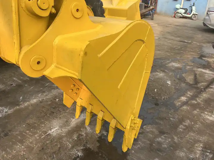Well-Maintained japan original low hourS used Komatsu PC130-7 excavator for hot sale - Excavadora de cadenas: foto 5 Well-Maintained japan original low hourS used Komatsu PC130-7 excavator for hot sale - Excavadora de cadenas: foto 5