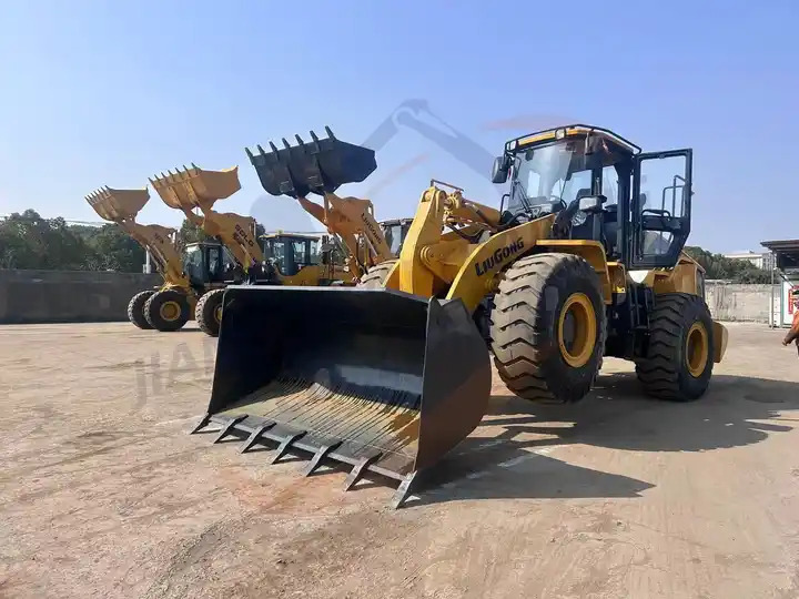 Competitive Original LiuGong Wheel Loader 856H in Good Condition with LOW PRICE - Cargadora de ruedas: foto 3 Competitive Original LiuGong Wheel Loader 856H in Good Condition with LOW PRICE - Cargadora de ruedas: foto 3