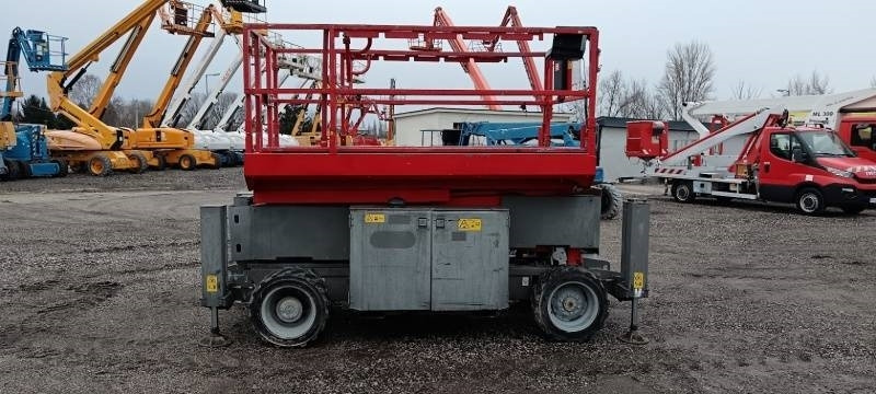 Genie GS-2669RT - 10 m, 4x4, diesel - Plataforma de tijeras: foto 2 Genie GS-2669RT - 10 m, 4x4, diesel - Plataforma de tijeras: foto 2