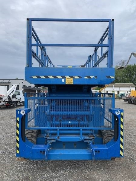 Genie GS5390 - 18m - 4x4 - Diesel - Plataforma de tijeras: foto 3 Genie GS5390 - 18m - 4x4 - Diesel - Plataforma de tijeras: foto 3