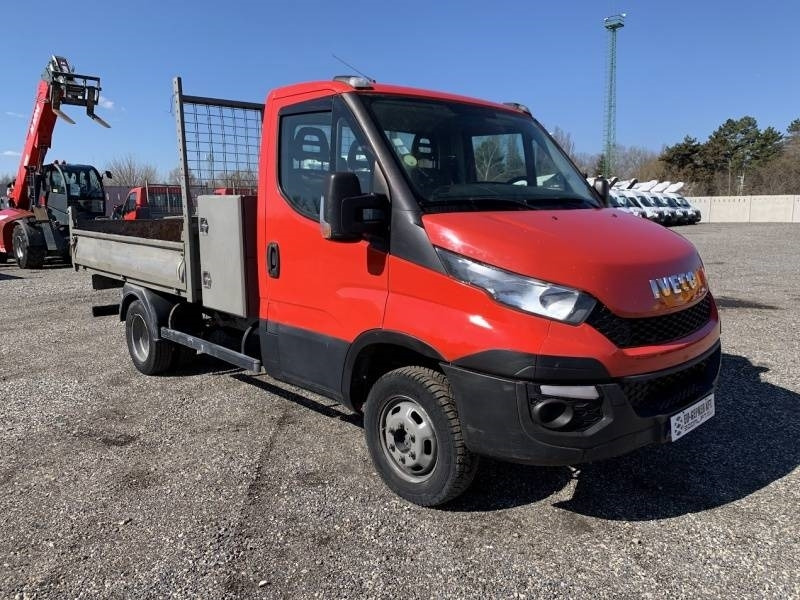 Iveco 35C13 - Tipper - Camión volquete: foto 3 Iveco 35C13 - Tipper - Camión volquete: foto 3