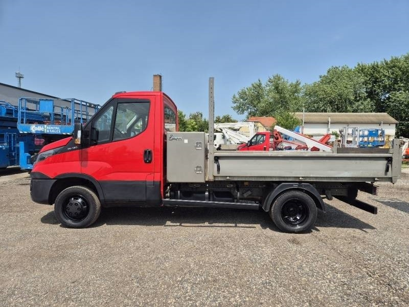 Iveco 35C13 - Tipper - Camión volquete: foto 5 Iveco 35C13 - Tipper - Camión volquete: foto 5