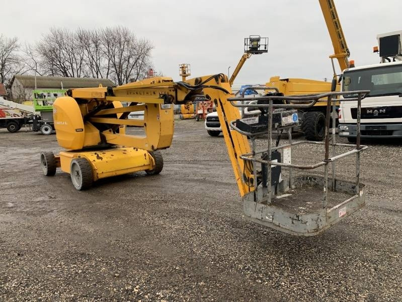 Manitou 170 AETJ - 16,9 m - Plataforma articulada: foto 1 Manitou 170 AETJ - 16,9 m - Plataforma articulada: foto 1