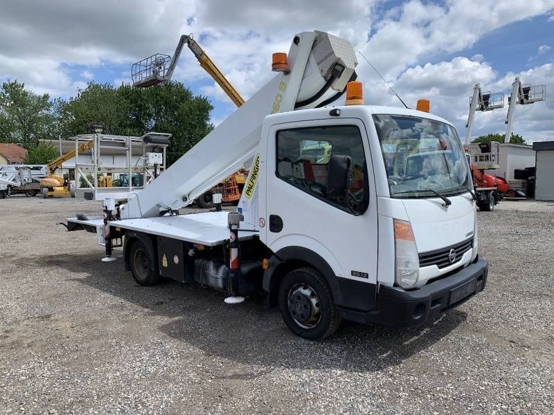 Nissan Cabstar Palfinger P260B - 25,6 m - 230 kg - Camión con plataforma elevadora: foto 1 Nissan Cabstar Palfinger P260B - 25,6 m - 230 kg - Camión con plataforma elevadora: foto 1
