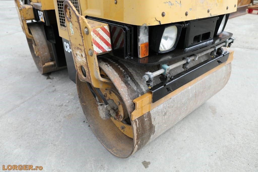 Apisonadora de asfalto CAT CB 224 E: foto 6 Apisonadora de asfalto CAT CB 224 E: foto 6