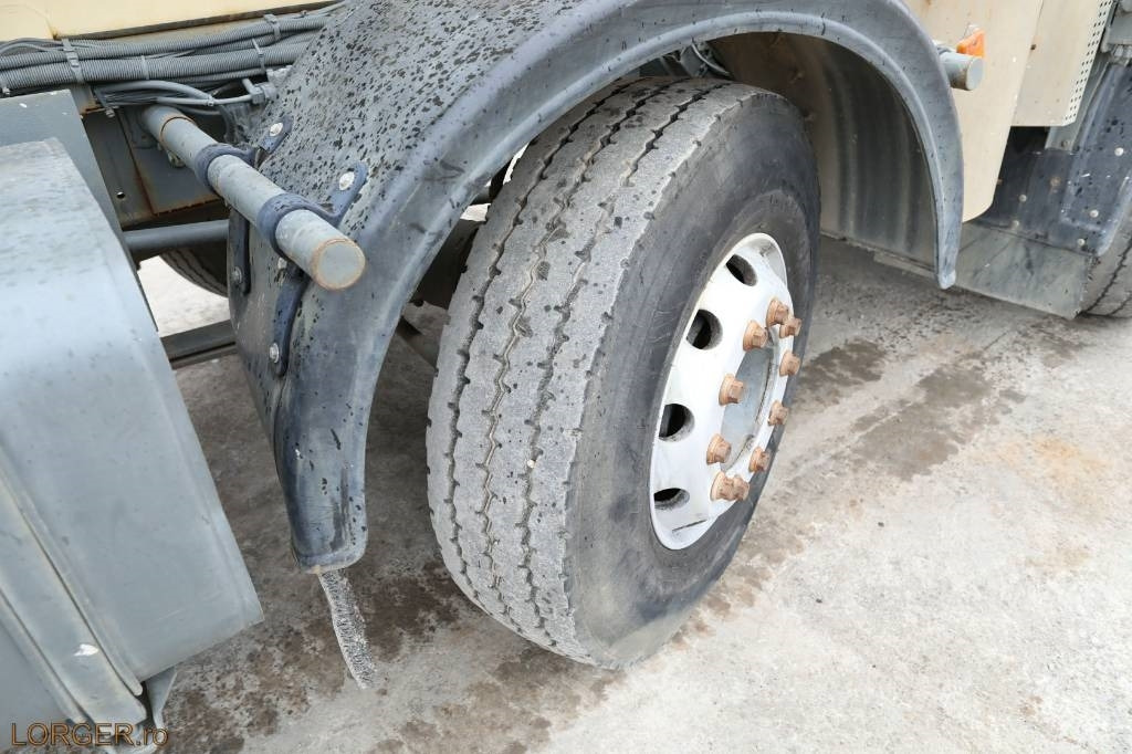 Leasing de DAF CF85  DAF CF85: foto 21