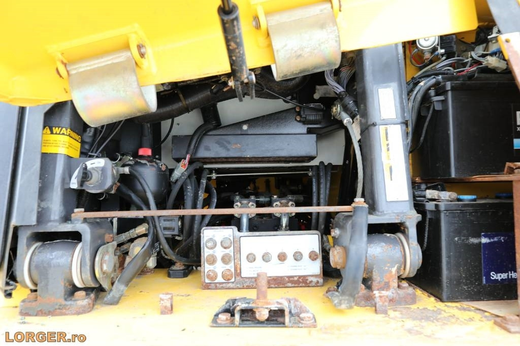 Bulldozer New Holland D 180: foto 9