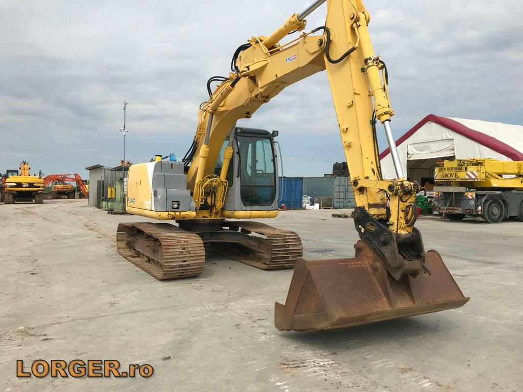 Excavadora de cadenas New Holland E 145: foto 7