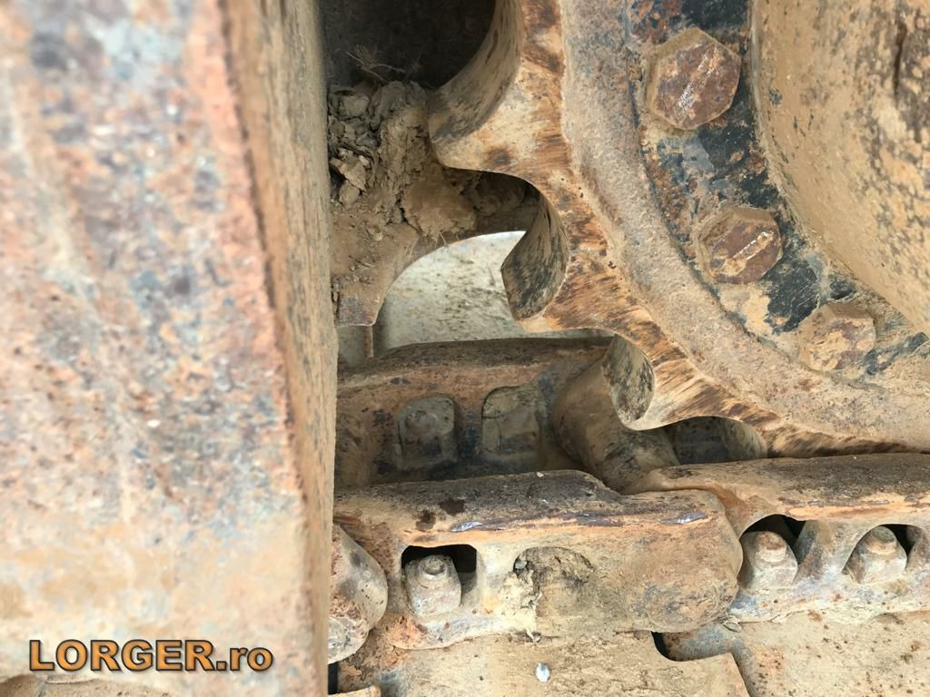 Excavadora de cadenas New Holland E 145: foto 15