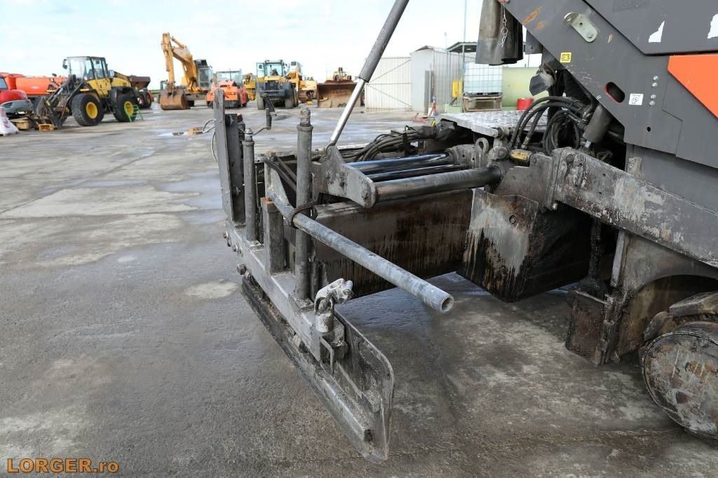 Pavimentadora de asfalto Volvo P 7820 C ABG: foto 23 Pavimentadora de asfalto Volvo P 7820 C ABG: foto 23