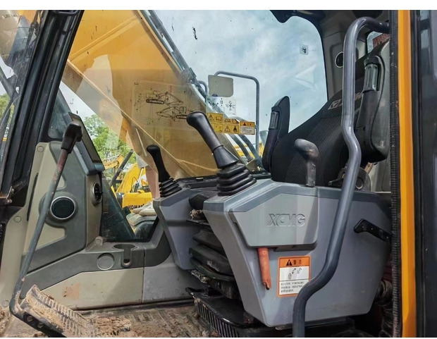 2019 XCMG XE200DA - Excavadora de cadenas: foto 4 2019 XCMG XE200DA - Excavadora de cadenas: foto 4