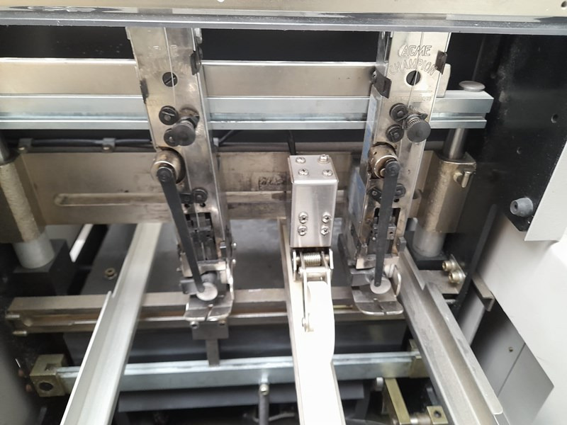 Horizon SPF-10 ll | 1996 - Máquina de impresión: foto 3 Horizon SPF-10 ll | 1996 - Máquina de impresión: foto 3