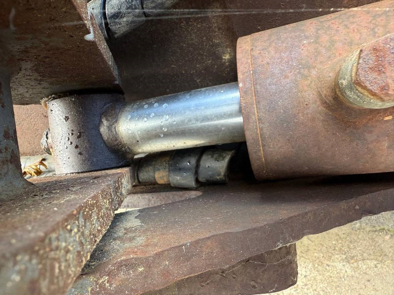 Cangini Benne CW10 Tiltbucket / kantelbak Schwenklöffel - Cazo para Maquinaria de construcción: foto 5 Cangini Benne CW10 Tiltbucket / kantelbak Schwenklöffel - Cazo para Maquinaria de construcción: foto 5