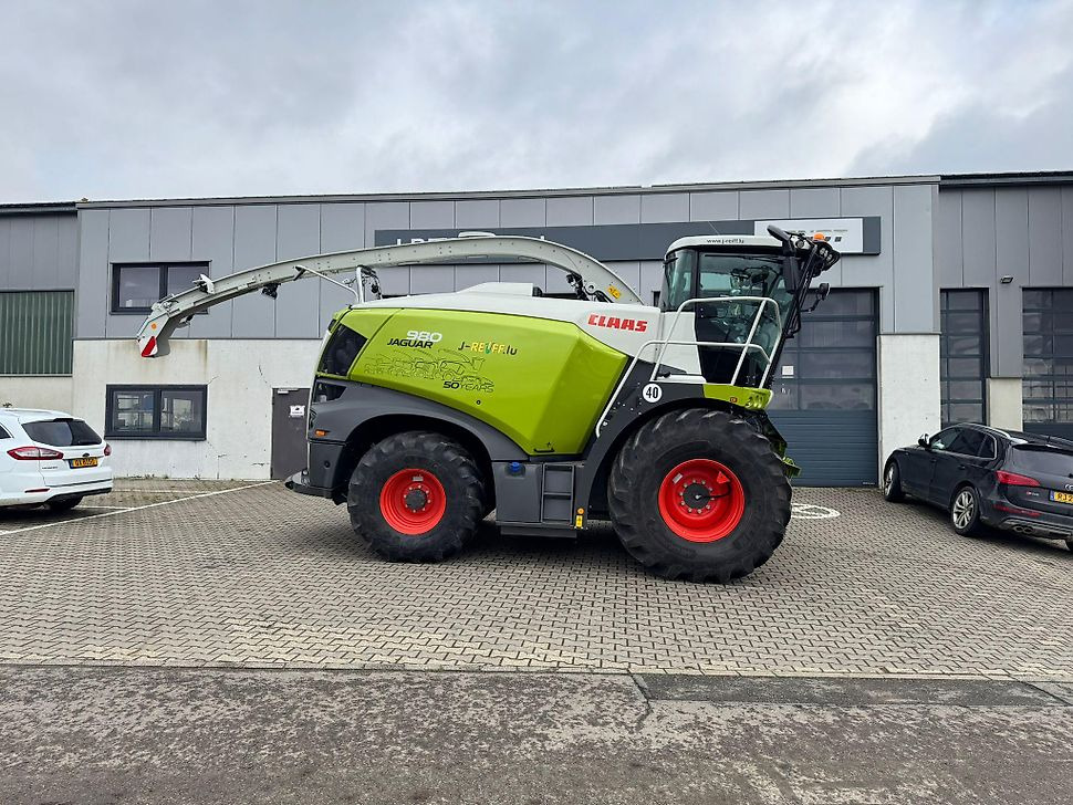 J.Reiff Sarl
Herr Stefan Neukirch - 77 Z.I in den - Cosechadora de forraje: foto 5 J.Reiff Sarl
Herr Stefan Neukirch - 77 Z.I in den - Cosechadora de forraje: foto 5