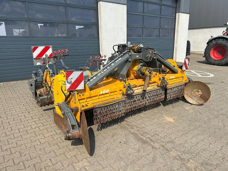 J.Reiff Sarl
Herr Stefan Neukirch - 77 Z.I in den - Equipo para trabajo del suelo: foto 5 J.Reiff Sarl
Herr Stefan Neukirch - 77 Z.I in den - Equipo para trabajo del suelo: foto 5