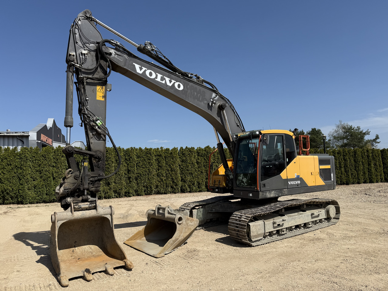 Volvo EC 220 EL - Excavadora de cadenas: foto 1 Volvo EC 220 EL - Excavadora de cadenas: foto 1