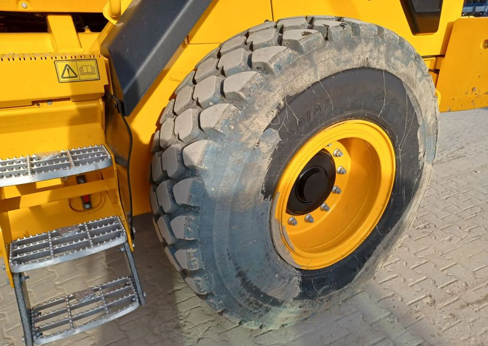 Excavadora de ruedas JCB 427 HT: foto 6