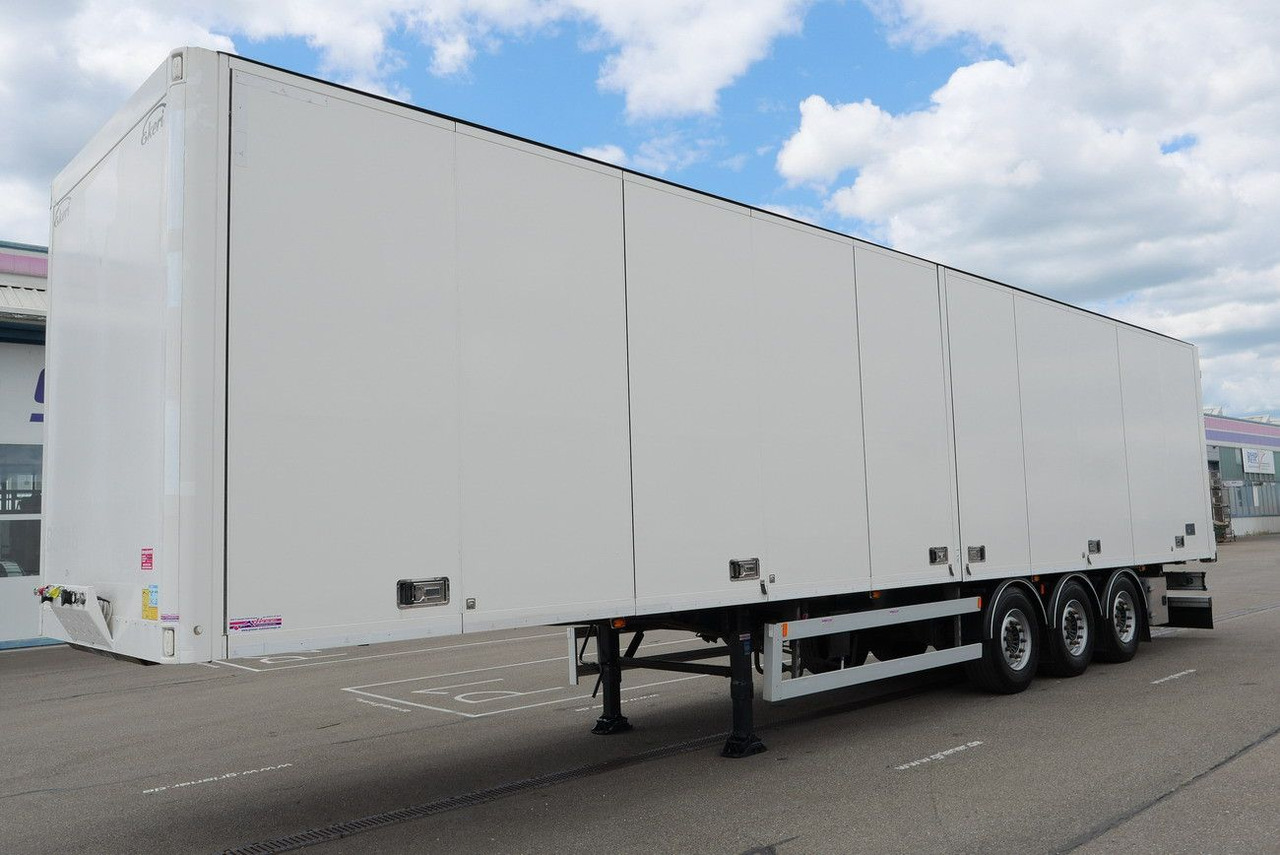 EKERI T3-A /SEITLICHE TÜREN /FALTWAND 2700 mm - Semirremolque caja cerrada: foto 4 EKERI T3-A /SEITLICHE TÜREN /FALTWAND 2700 mm - Semirremolque caja cerrada: foto 4