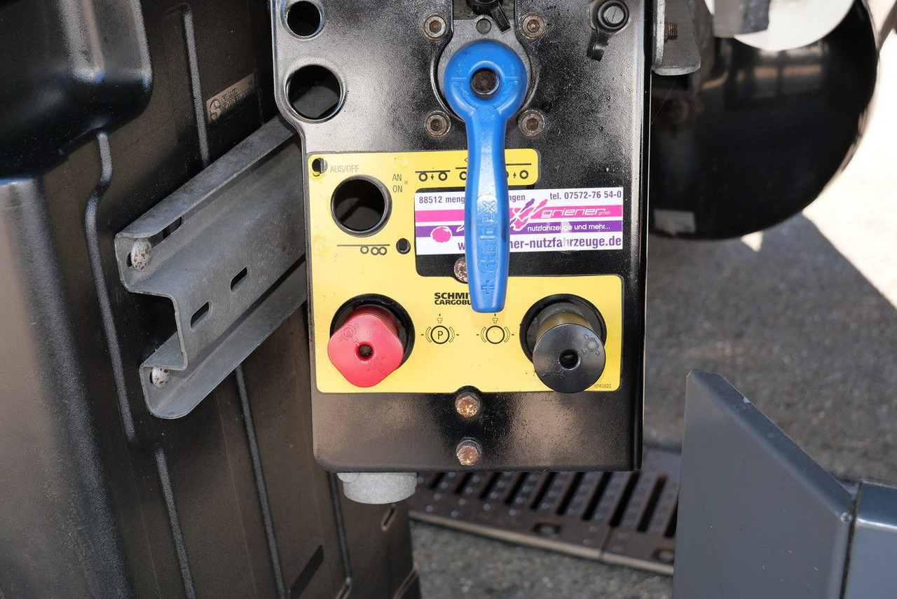 Remolque frigorífico Schmitz Cargobull AKO 18 /FP45/COOL / LBW 2500 kg / BLUMEN !SUPRA: foto 23 Remolque frigorífico Schmitz Cargobull AKO 18 /FP45/COOL / LBW 2500 kg / BLUMEN !SUPRA: foto 23