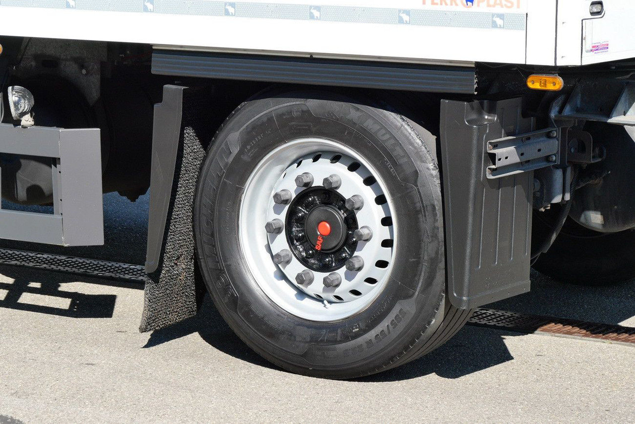 Remolque frigorífico Schmitz Cargobull AKO 18 /FP45/COOL / LBW 2500 kg / BLUMEN !SUPRA: foto 7 Remolque frigorífico Schmitz Cargobull AKO 18 /FP45/COOL / LBW 2500 kg / BLUMEN !SUPRA: foto 7