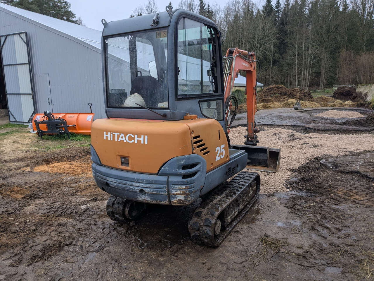 HITACHI ZX25 CLR - Miniexcavadora: foto 3 HITACHI ZX25 CLR - Miniexcavadora: foto 3