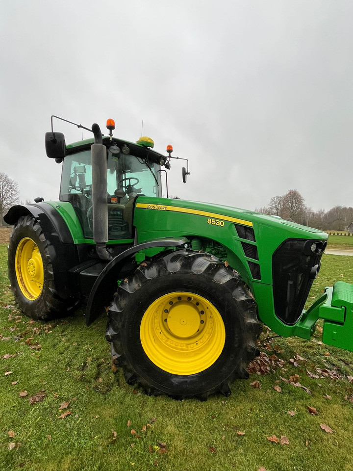 John Deere 8530 - Tractor: foto 4 John Deere 8530 - Tractor: foto 4