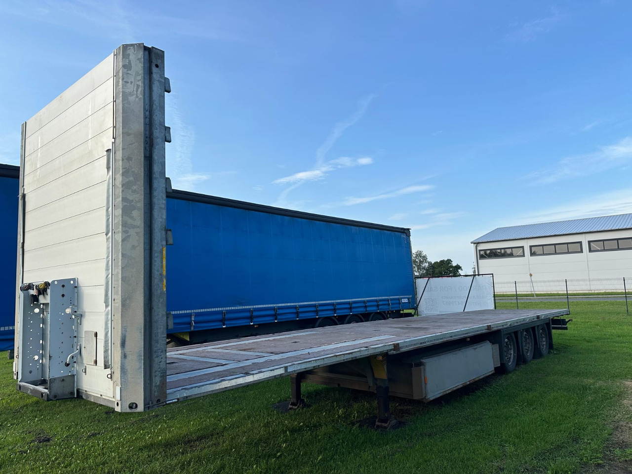 SCHMITZ SCS 24 - Semirremolque góndola rebajadas: foto 3 SCHMITZ SCS 24 - Semirremolque góndola rebajadas: foto 3