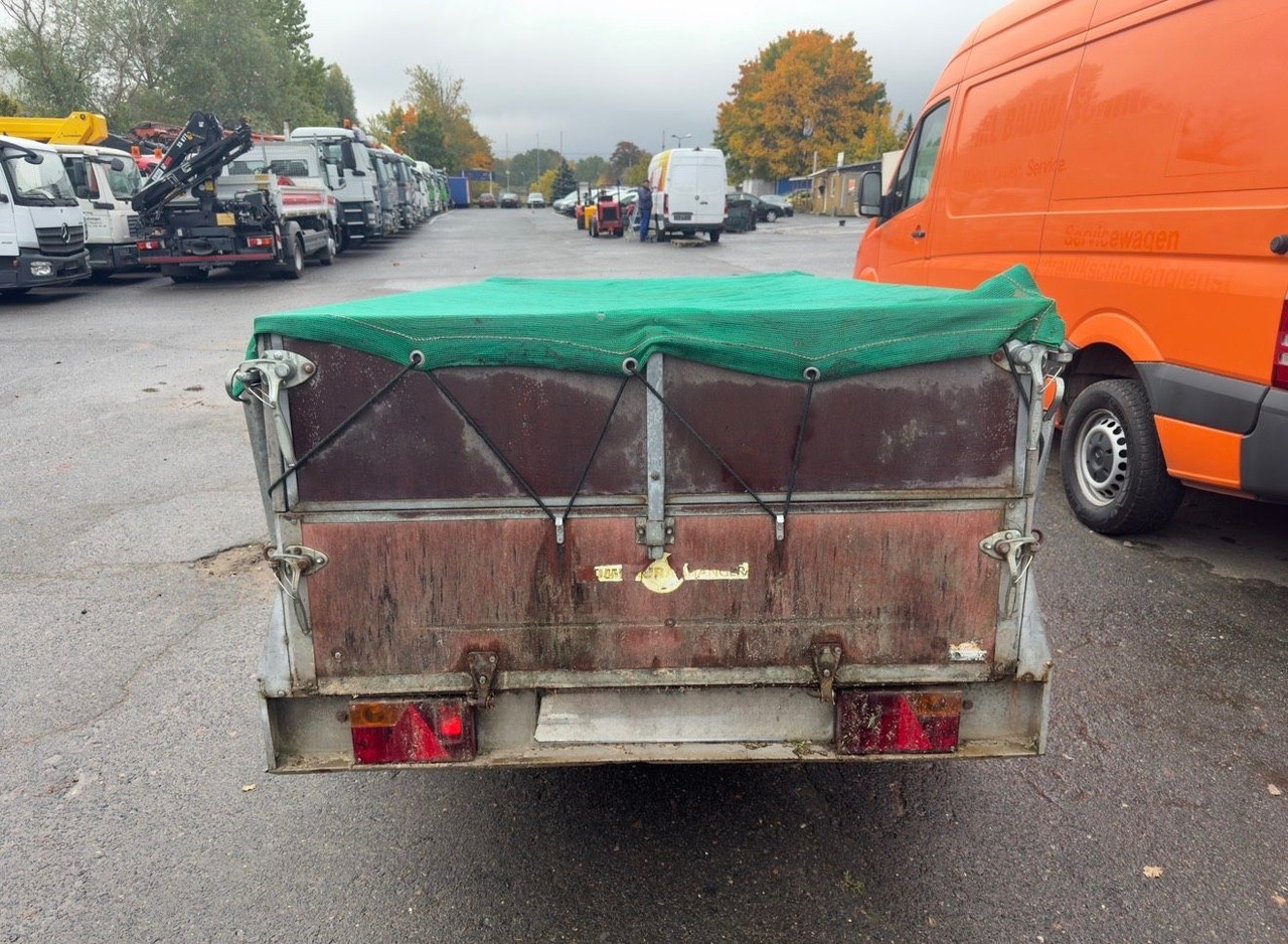 Humbaur H13K L - Remolque plataforma/ Caja abierta: foto 4 Humbaur H13K L - Remolque plataforma/ Caja abierta: foto 4