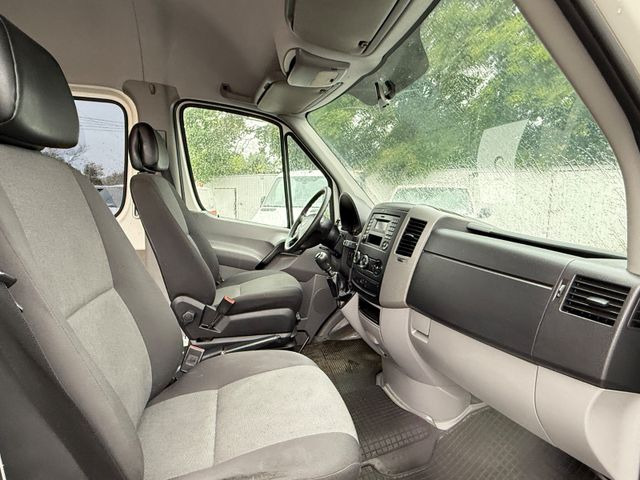 Furgón Volkswagen Crafter Mixto 35 lang L3H2 Hochdach: foto 10 Furgón Volkswagen Crafter Mixto 35 lang L3H2 Hochdach: foto 10