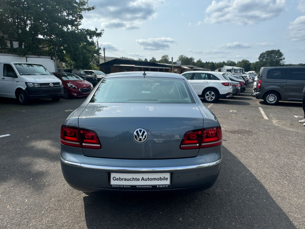 Volkswagen Phaeton V6 TDI 5-Sitzer 4Motion 3.0 TDI - Sedan: foto 5 Volkswagen Phaeton V6 TDI 5-Sitzer 4Motion 3.0 TDI - Sedan: foto 5