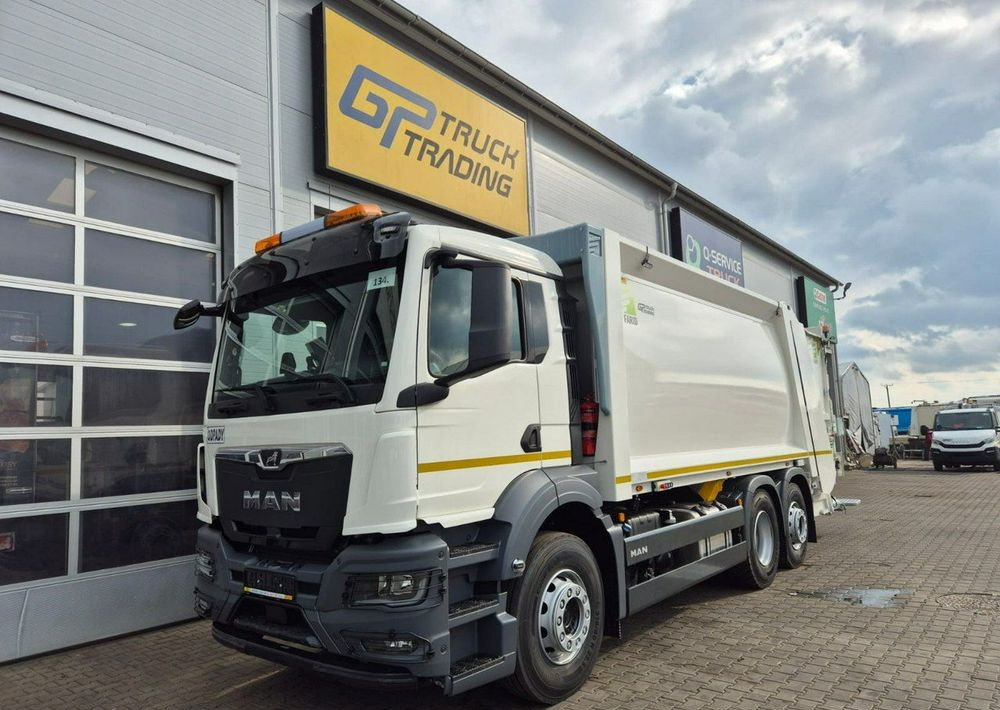 MAN TGS 26.330, zabudowa Farid, wrzutnik automatyczny - Camión de basura: foto 1 MAN TGS 26.330, zabudowa Farid, wrzutnik automatyczny - Camión de basura: foto 1