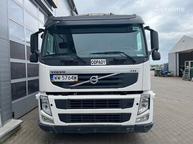 Volvo FM 330 - Camión de basura: foto 4 Volvo FM 330 - Camión de basura: foto 4