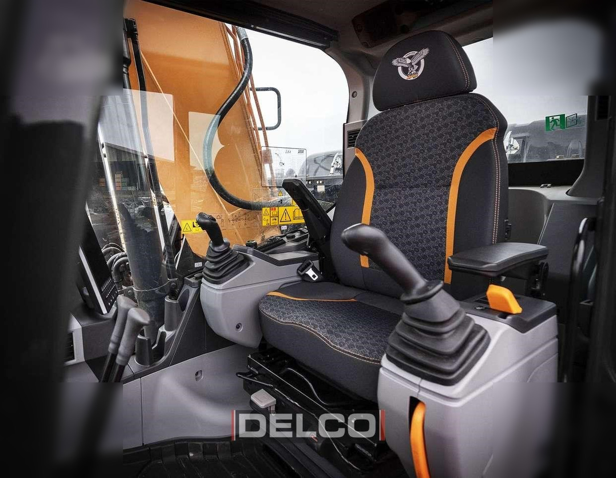 Excavadora de cadenas nuevo CASE CX220C LC: foto 7 Excavadora de cadenas nuevo CASE CX220C LC: foto 7