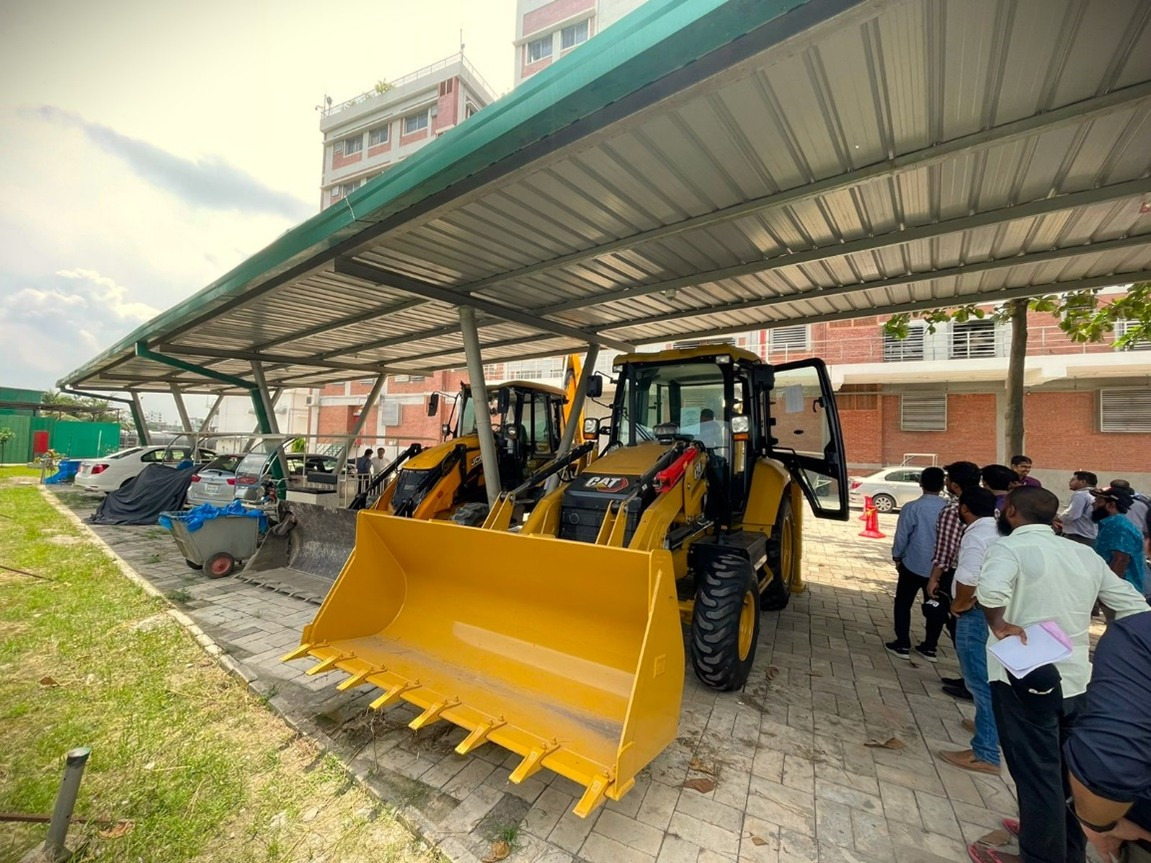 CATERPILLAR 424 - Retroexcavadora: foto 5 CATERPILLAR 424 - Retroexcavadora: foto 5