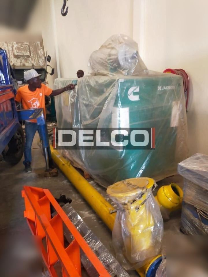 CUMMINS 125 KVA - Generador industriale: foto 5 CUMMINS 125 KVA - Generador industriale: foto 5