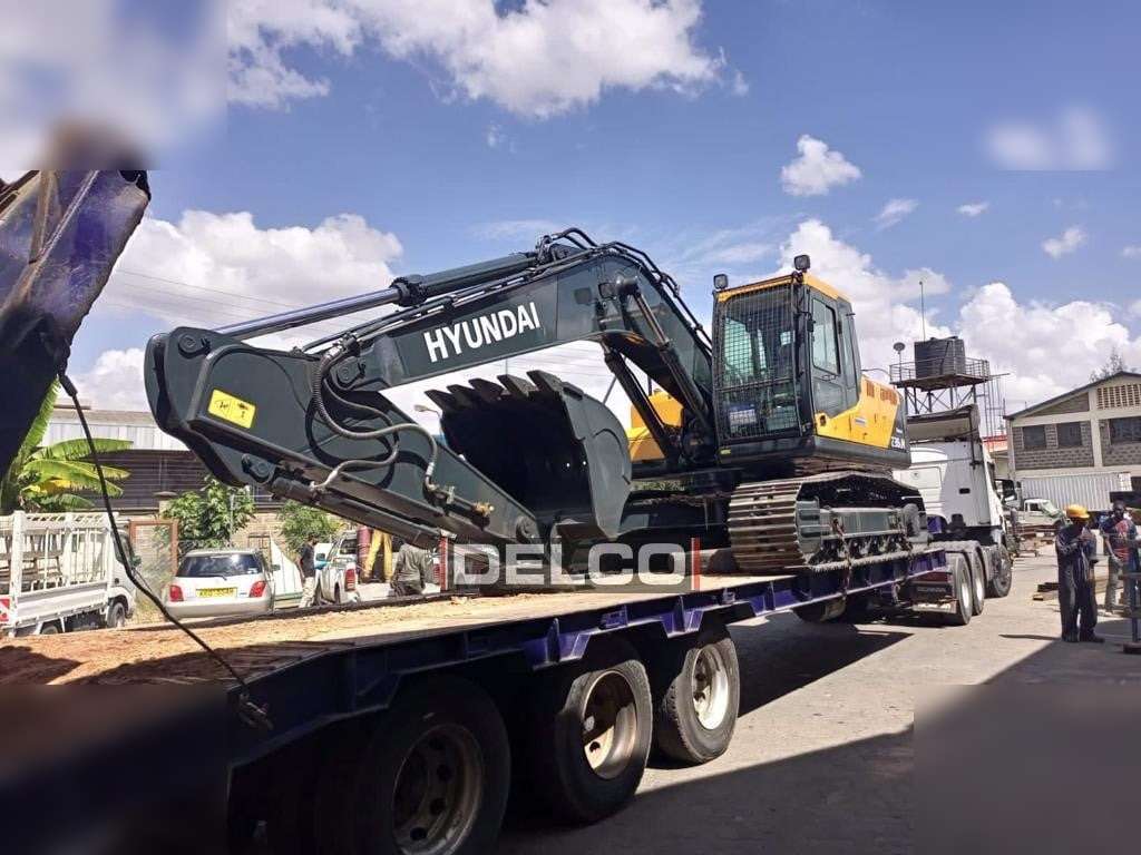 HYUNDAI ROBEX 210 - Excavadora de cadenas: foto 5 HYUNDAI ROBEX 210 - Excavadora de cadenas: foto 5