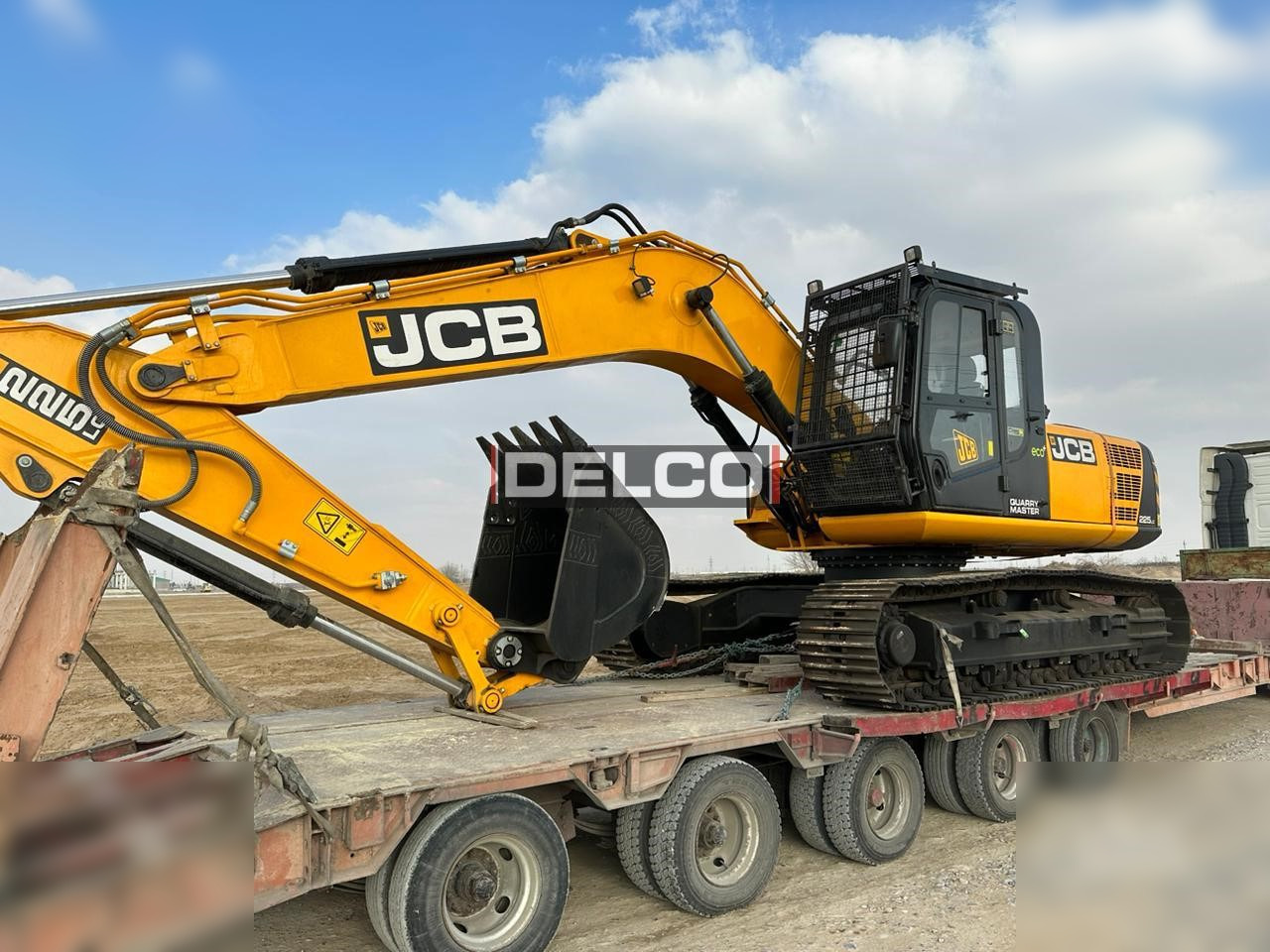 JCB 225 LC - Excavadora de cadenas: foto 2 JCB 225 LC - Excavadora de cadenas: foto 2