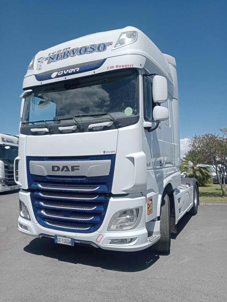 DAF XF 530CV - Cabeza tractora: foto 1 DAF XF 530CV - Cabeza tractora: foto 1