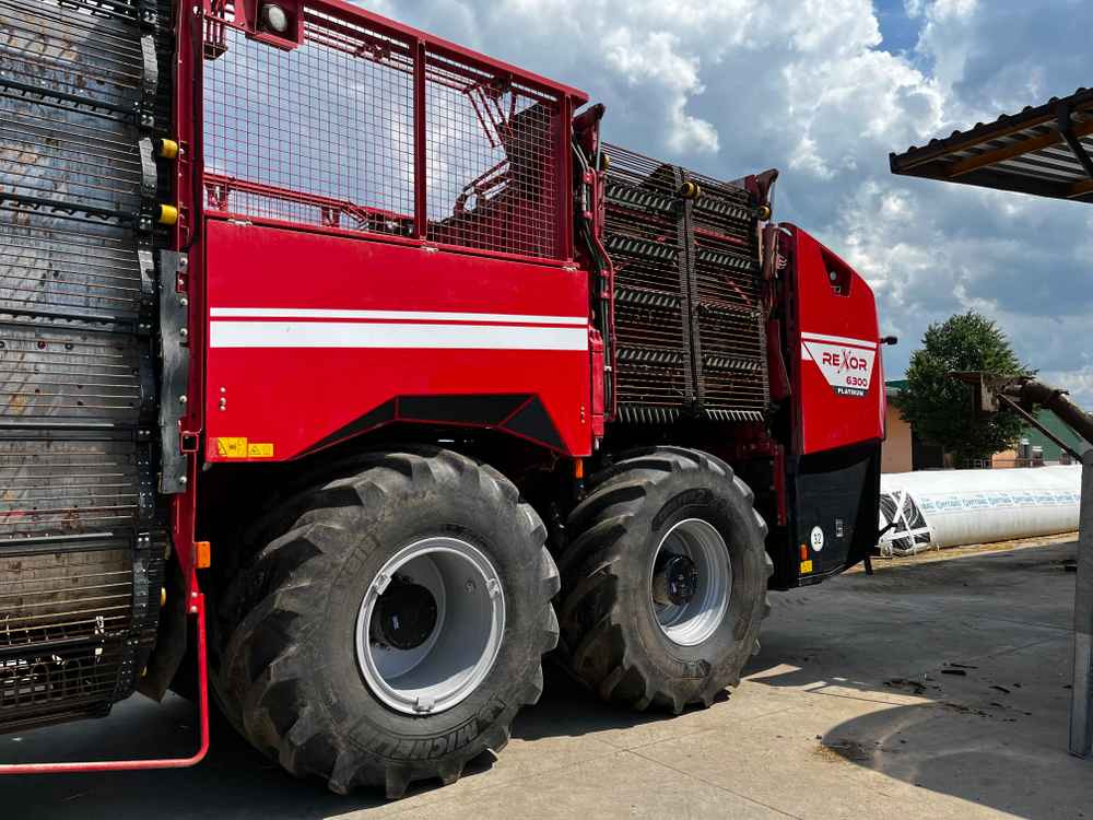 Grimme REXOR 6300 Platinum - Equipo para trabajo del suelo: foto 2 Grimme REXOR 6300 Platinum - Equipo para trabajo del suelo: foto 2