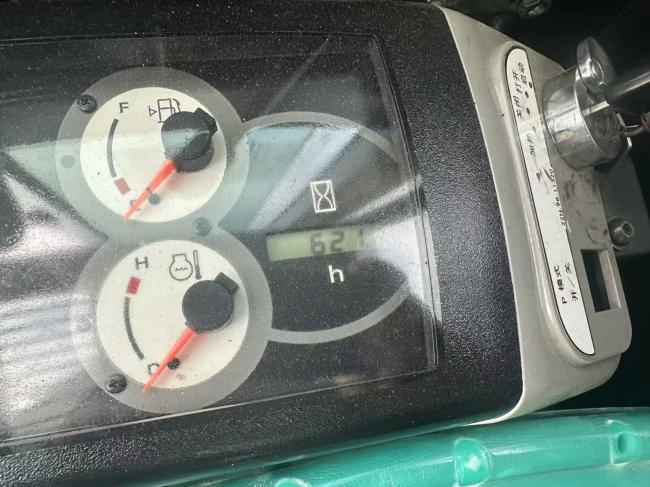 Komatsu PC56 - Miniexcavadora: foto 2 Komatsu PC56 - Miniexcavadora: foto 2